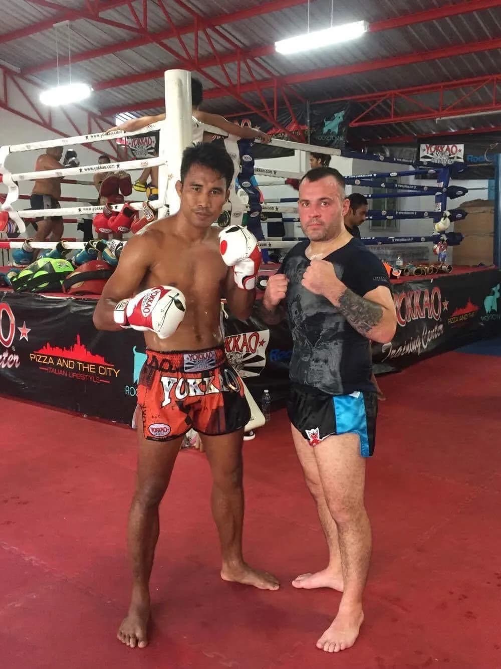 Training with the Mat Muay Thai team
